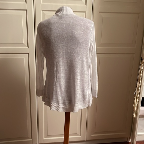 Tommy Bahama Ladies size S open sweater.   Perfect for spring/ summer 100%linen - Picture 2 of 3